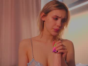 Naked cam girl angella_kleee image #3834149
