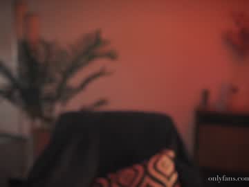 Naked cam girl auddicted image #1236437