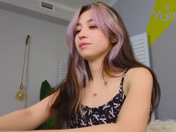 Naked cam girl y_u_m_i_k_a image #3575903