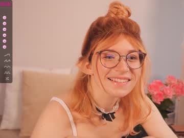 Naked cam girl illegaldream image #3111755
