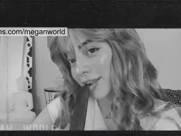 Naked cam girl megan_world image #2205471