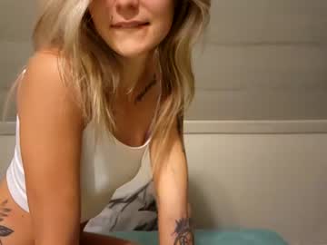 Naked cam girl riahhmariee image #3952364