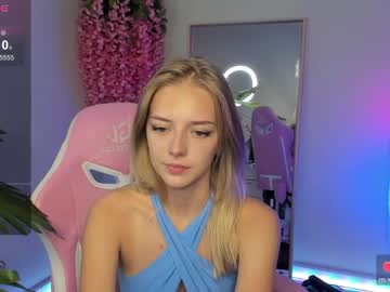 lolasmallbunny naked cam