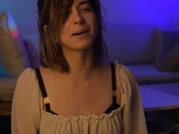 Naked cam girl lizmreow image #1666605
