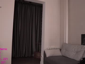 Naked cam girl lindamei image #3570146