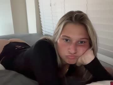 Naked cam girl lucydepp image #3993561