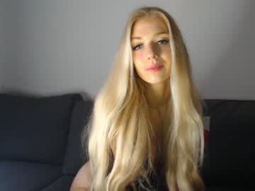 Naked cam girl pervyblonde image #534168