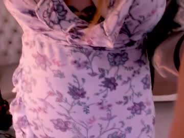 Naked cam girl annaliese_bach image #91869