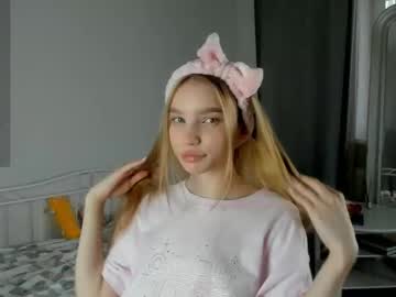 Naked cam girl solsticea image #4070906