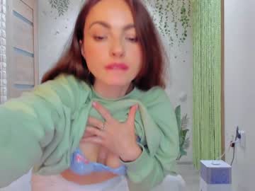Naked cam girl sunshine13_ image #1837412