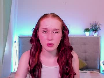 Naked cam girl strawberry_sunset image #2179809