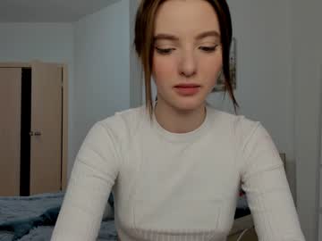Naked cam girl elisa_oliver image #699303