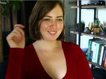 Naked cam girl maeveminx image #2405265