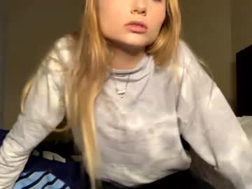 Naked cam girl princesshannnnn image #516783