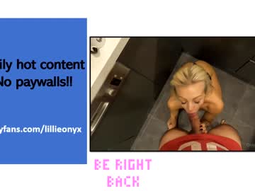 Naked cam girl lillieonyx image #2999961