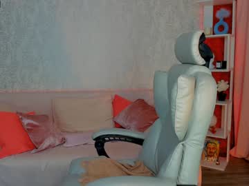 Naked cam girl madeline_jackson image #3704497