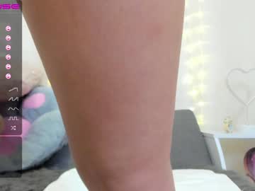 Naked cam girl urlittlegirl_ image #1631864