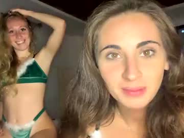 pixieandstorm naked cam