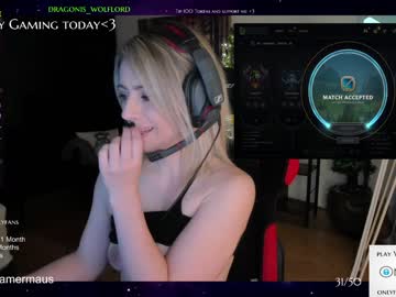 Naked cam girl kimilee22 image #2776261