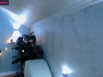 Naked cam girl juliabeng1 image #2611442