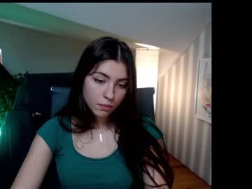 _nel naked cam