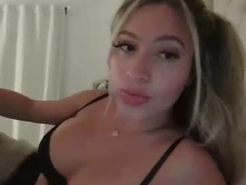 Naked cam girl ellemaex image #4082554