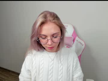_4xs naked cam