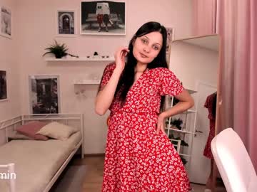 Naked cam girl chloe_holzmann image #2942870