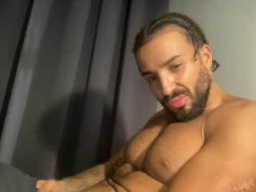 Naked cam man kingomzie image #4078859