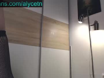 Naked cam girl alycetn image #2394906