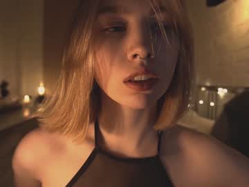 Naked cam girl bibi_it_is image #2011269