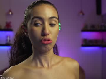 Naked cam girl amnie_ image #3903817