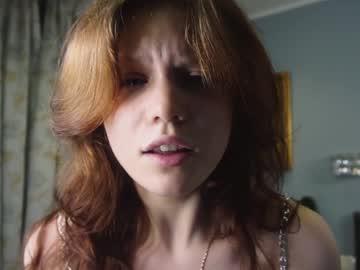 Naked cam girl darellefountain image #4014591