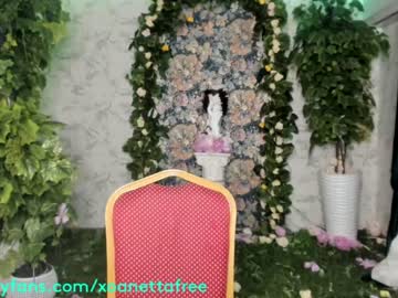 Naked cam girl xoanetta image #986100