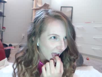 Naked cam girl skyewatson image #2268212