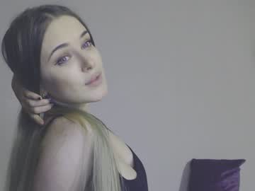 Naked cam girl petit_kaka image #570637