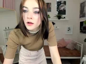 Naked cam girl venera_reid image #379300