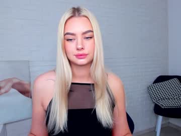 Naked cam girl 8a8y_nura image #1610032
