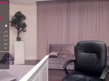 Naked cam girl vasillisa image #1994758