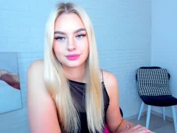 Naked cam girl 8a8y_nura image #1839987