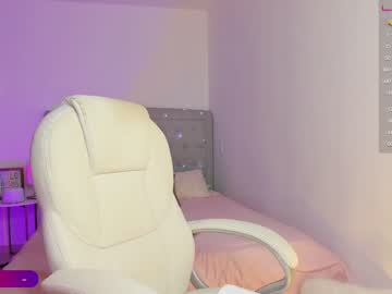 Naked cam girl mila_1 image #3029952