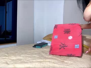 Naked cam girl amy_queen7 image #2306157