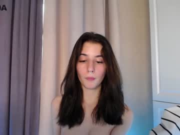 Naked cam girl kate_lewis image #2801224