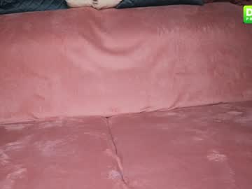 Naked cam girl fallen_angel_18 image #1103452