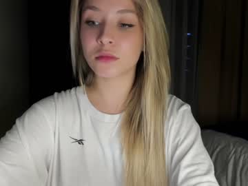 Naked cam girl sun_shine_baby image #1721653