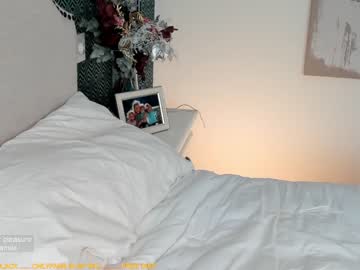 Naked cam girl cique_black image #1102122