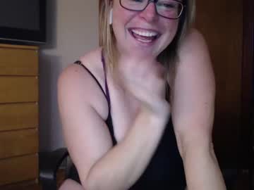 Naked cam girl ffl1233 image #2997346