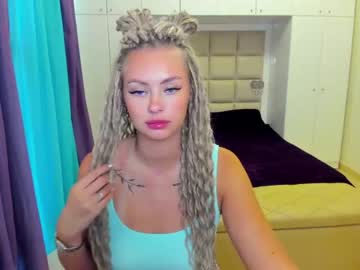 Naked cam girl 8a8y_nura image #2264257