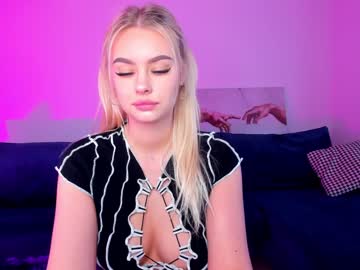 Naked cam girl 8a8y_nura image #1861747