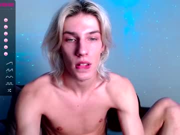 moneyl0ver naked cam